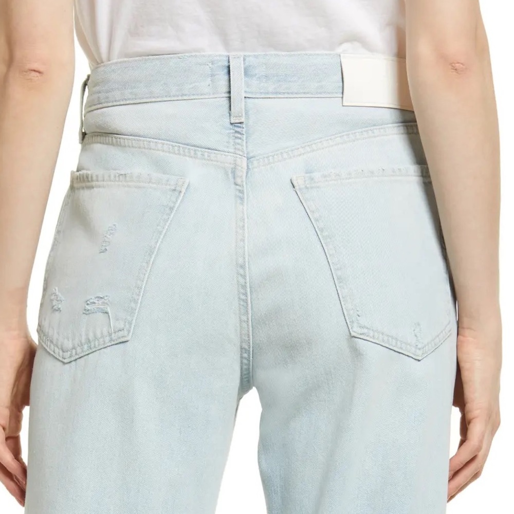 NWOT 7 FOR ALL MANKIND Easy Straight Leg Jeans Size 24